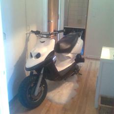 Yamaha BwS Ng *Stage6*BYTTET*