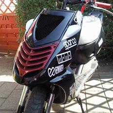 Aprilia Sonic LC TST7