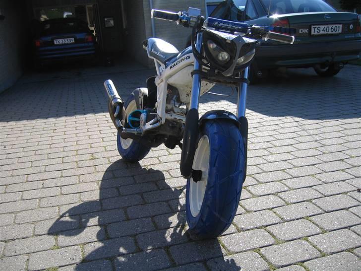 Suzuki Street (Byttet til tzr) - På med blå dæk. (nu) billede 15