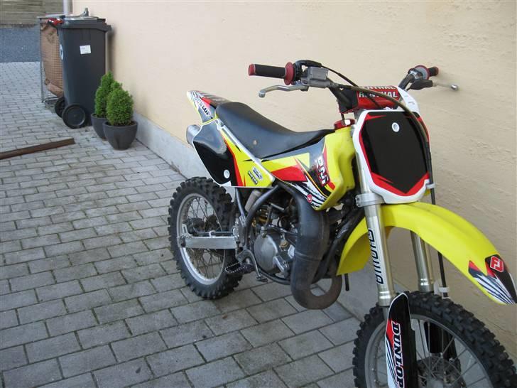 Suzuki RM 85 Solgt billede 9