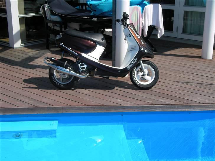 Yamaha Jog Space Stage6 SOLGT billede 1