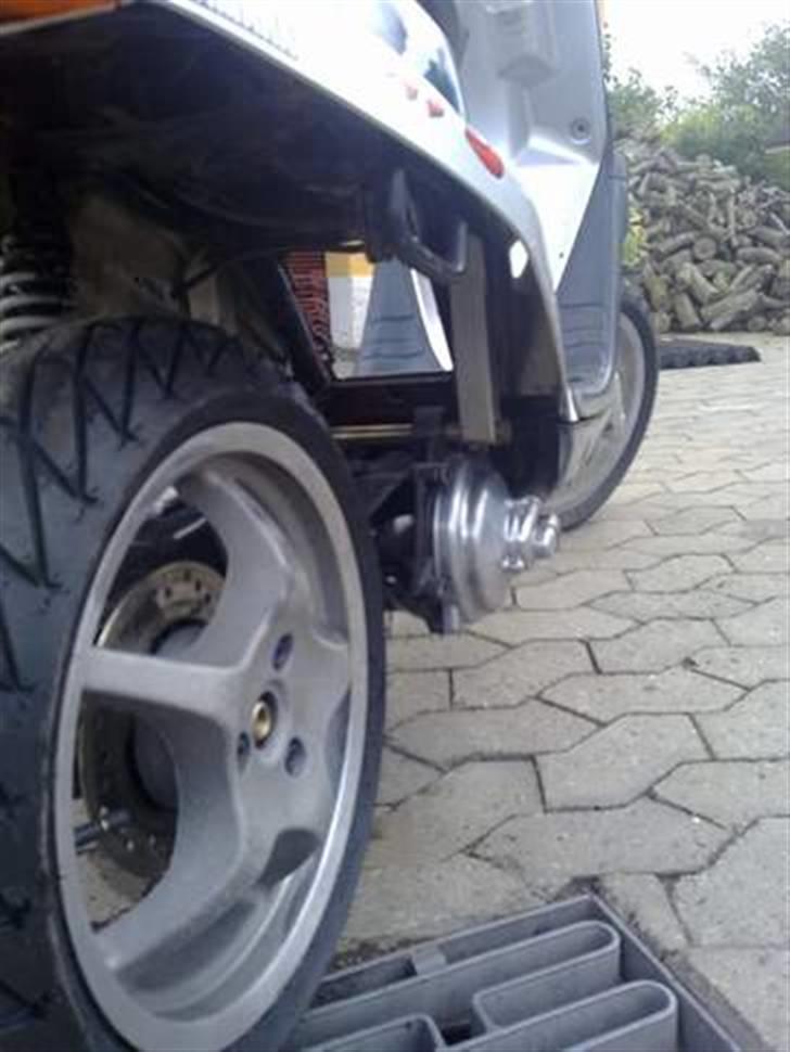 MBK Booster / aerox Solgt billede 3