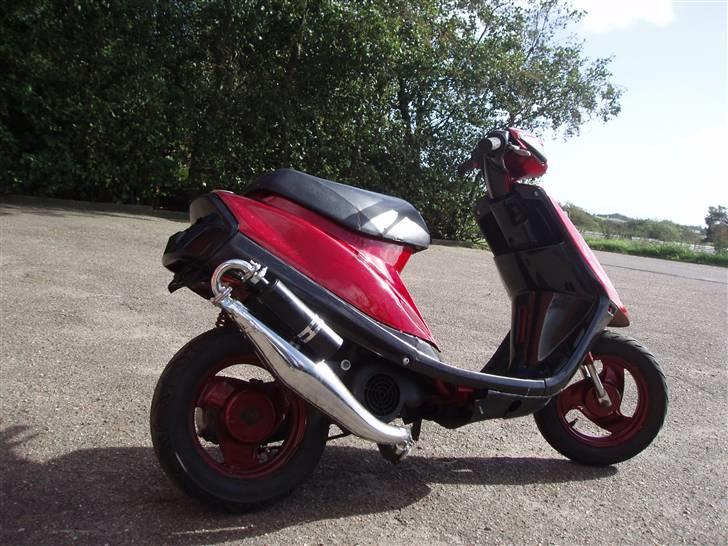 Yamaha jog BYTTET  billede 3