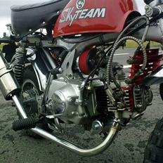 Skyteam monkey:D solgt