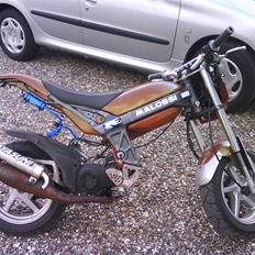 Suzuki street solgt"!