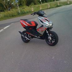 Yamaha Aerox S6 Racing SOLGT