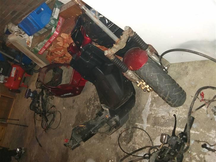 PGO Hot 50. SOLGT billede 5