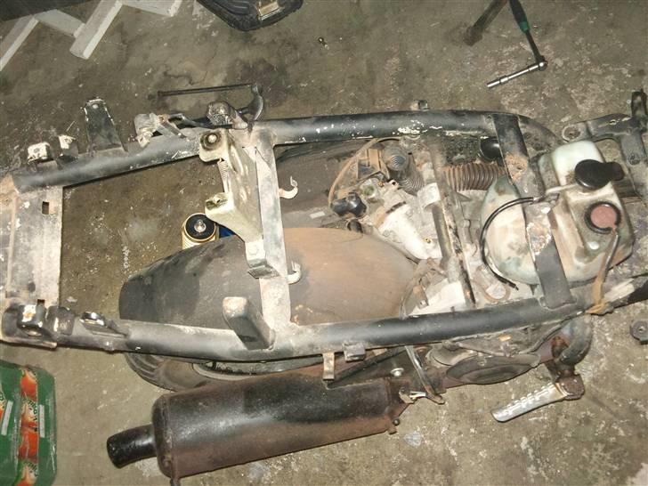 PGO Hot 50. SOLGT billede 6