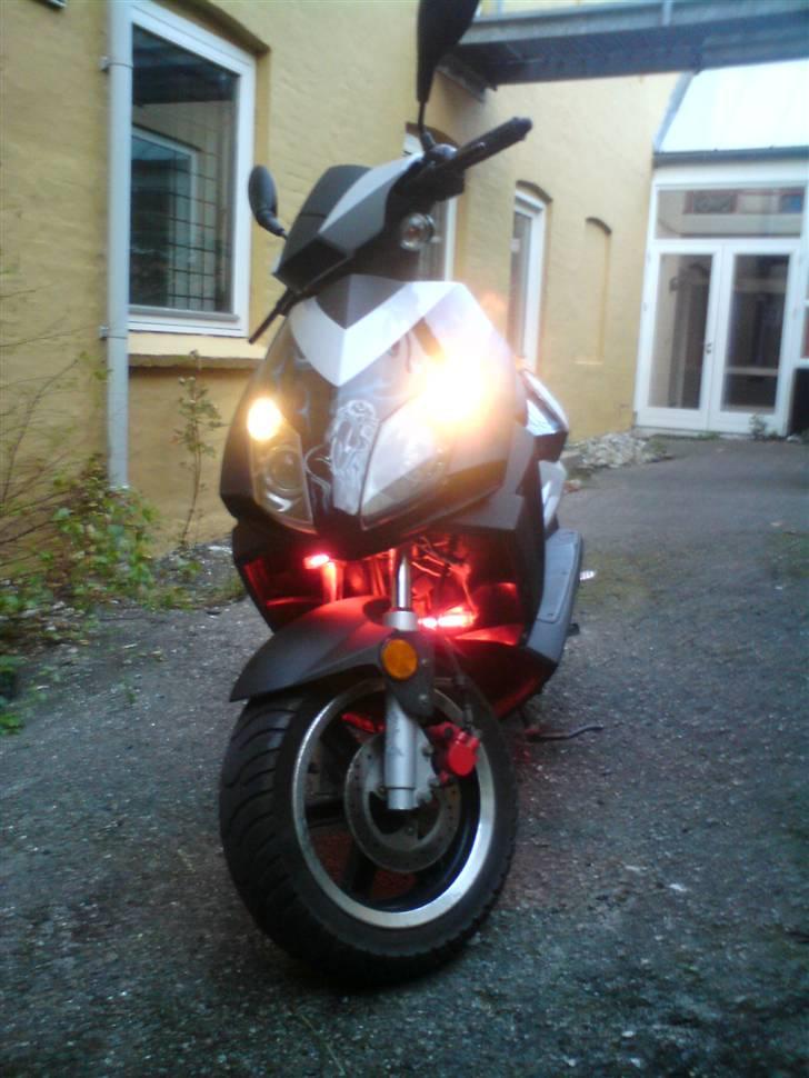 Keeway matrix (total skadet) :( billede 18