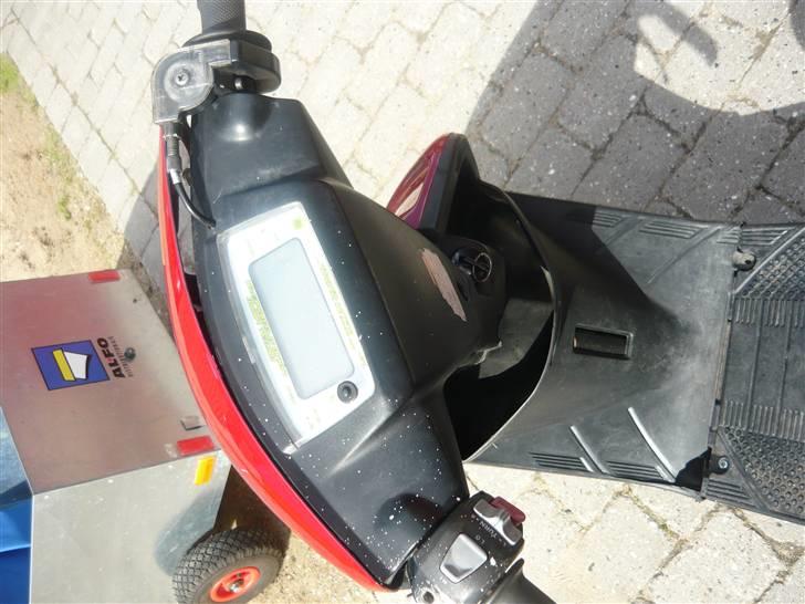 Yamaha Jog fs [Tidl. scooter] billede 9