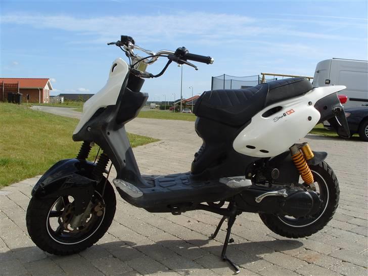 PGO Naked ( BYTTET ) billede 1