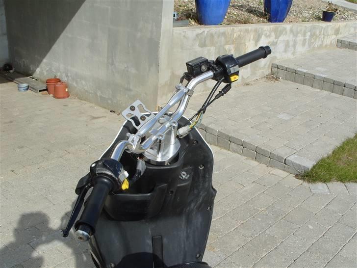 PGO Naked ( BYTTET ) billede 6