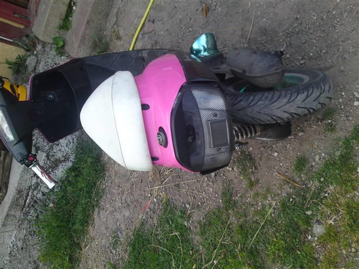 Yamaha jog fs [ soldt ] billede 2