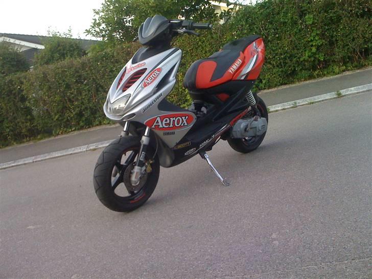 Yamaha Aerox S6 Racing SOLGT billede 8