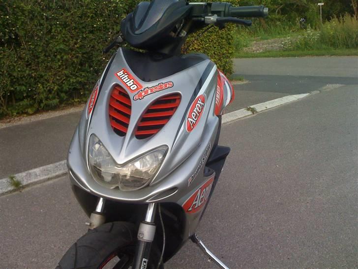 Yamaha Aerox S6 Racing SOLGT billede 11