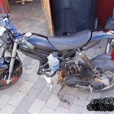 Suzuki street magic solgt 