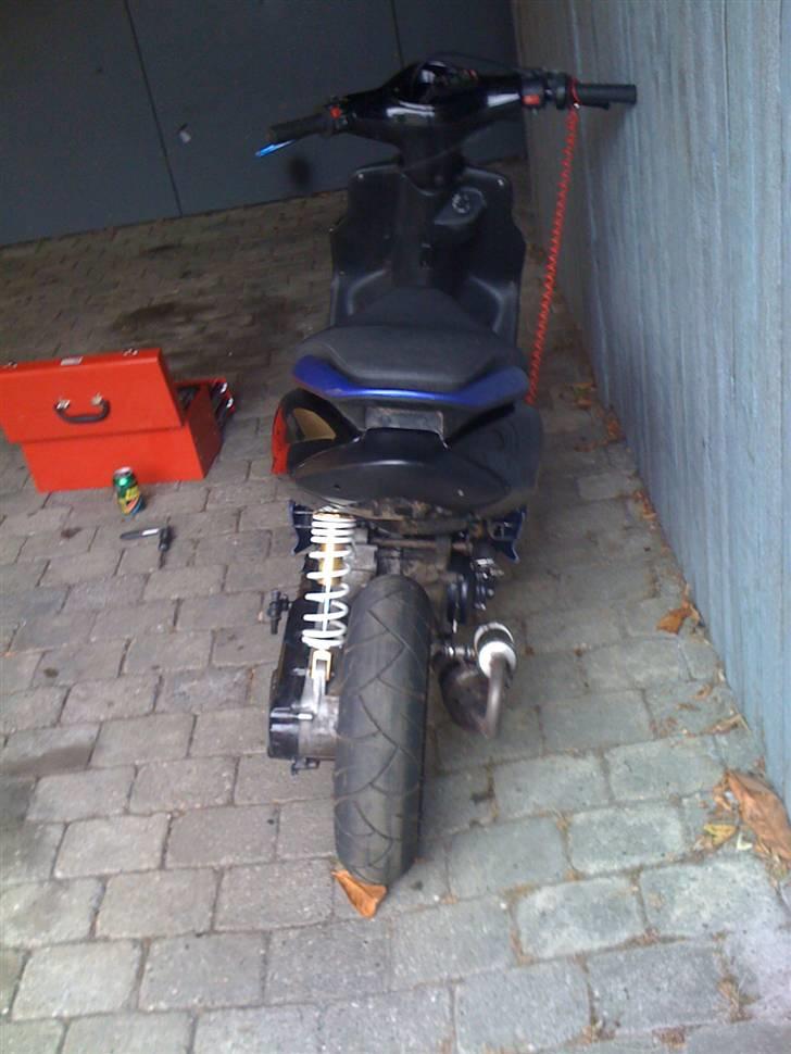 Yamaha Jog RR Pata Negra Solgt - håber i kommer med nogle ordenlige kommentare på den, da der er lagt sindsygt meget tid i den billede 18