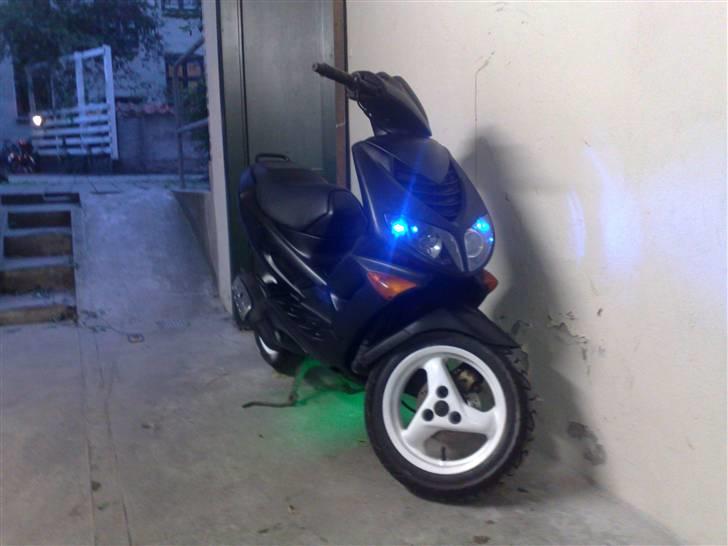 Peugeot speedfight 1 LC (STJÅLET) billede 9