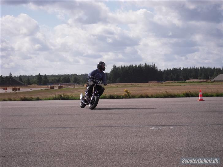 Aprilia sonic / sr50 (solgt) billede 8