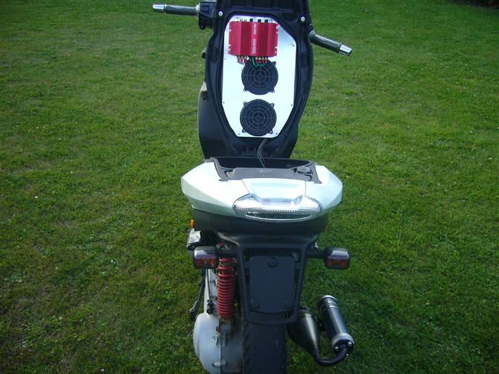 Piaggio Nrg Power *SOLGT* billede 2
