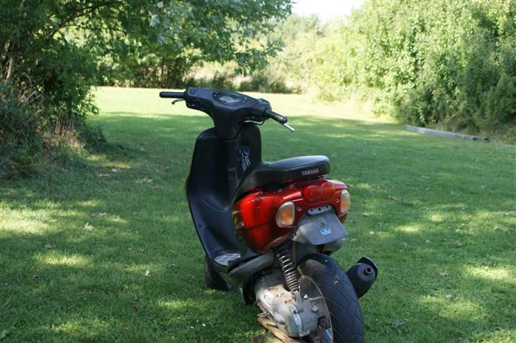 Yamaha neos total skadet billede 6