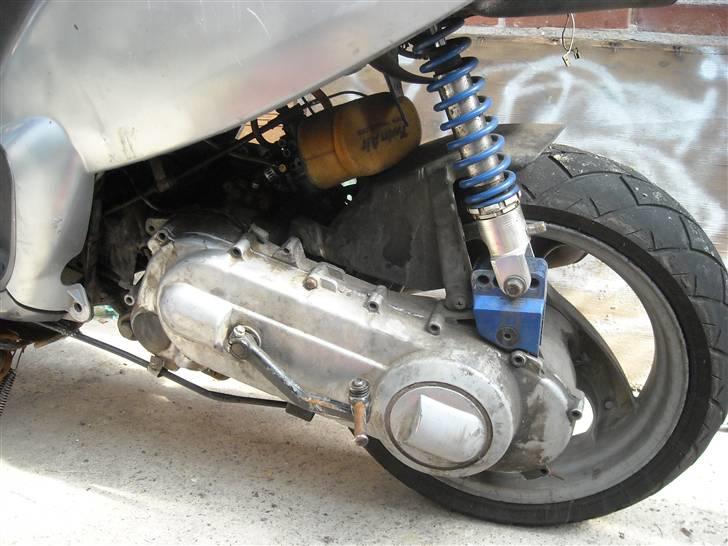 Piaggio nrg mc3 byttet til neos billede 3