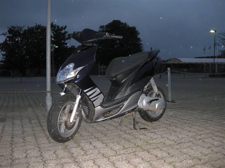 Yamaha jog r. (stjålet) billede 3