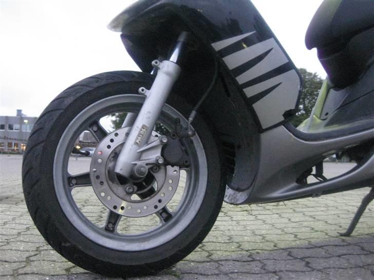 Yamaha jog r. (stjålet) billede 9