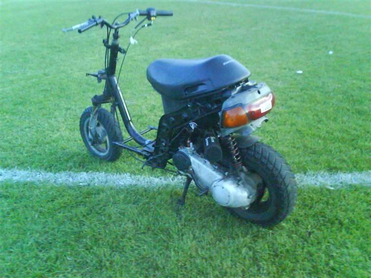 Piaggio zipbane sæson2009/10solgt billede 5
