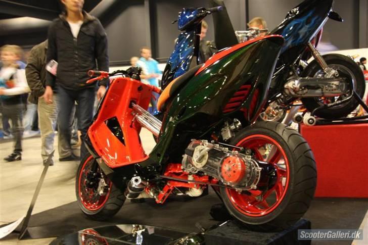 Gilera //SkitZo// Real Custom - Fast & Furious car show.. billede 3