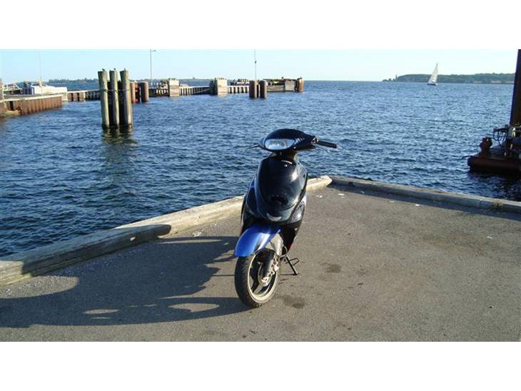 {{currentPhoto.altText}} billede {{currentPhoto.number}}