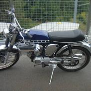 Yamaha dx       TIL SALG