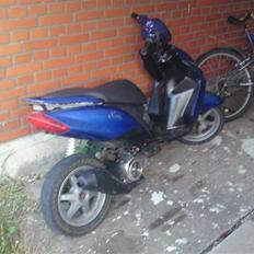 Yamaha jog r (solgt)