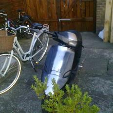 PGO comet byttede til dirtbik