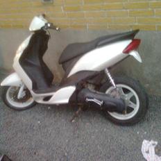 Yamaha Jog r 2004 byttet