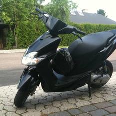 Yamaha jog r solgt