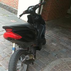 Yamaha jog r solgt