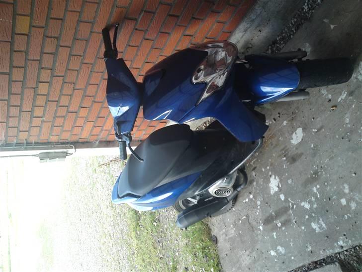 Yamaha jog r (solgt) billede 1