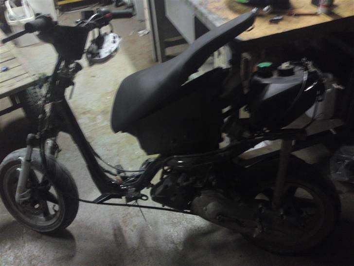 Yamaha jog r (solgt) billede 2