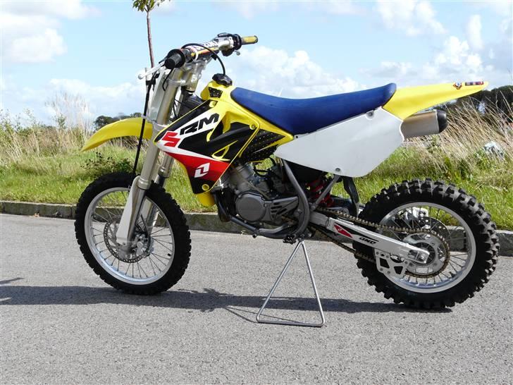 Suzuki 85 billede 5