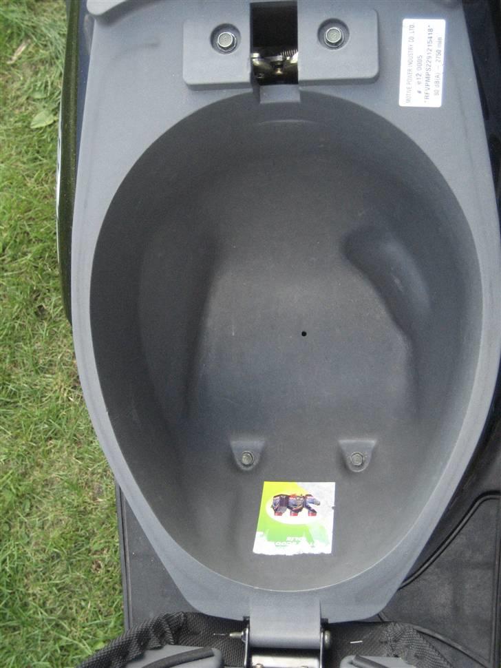 PGO Hot 50 (SOLGT) billede 8