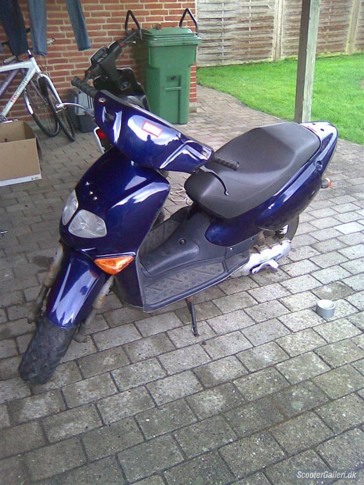 Aprilia Rally - SOLGT billede 3