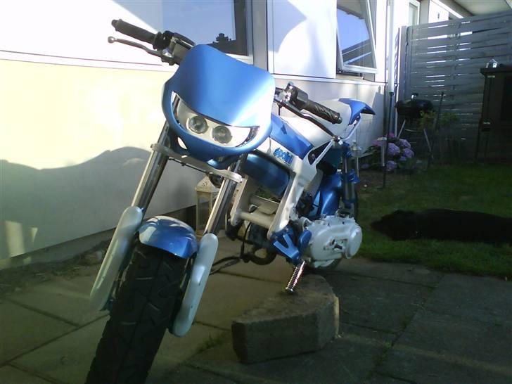 Suzuki street magic solgt billede 3