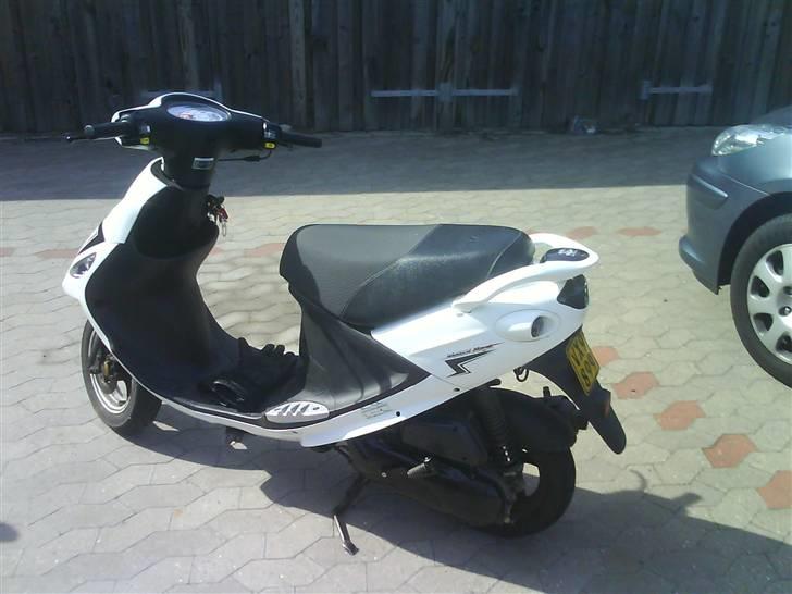 PGO White Magic billede 3