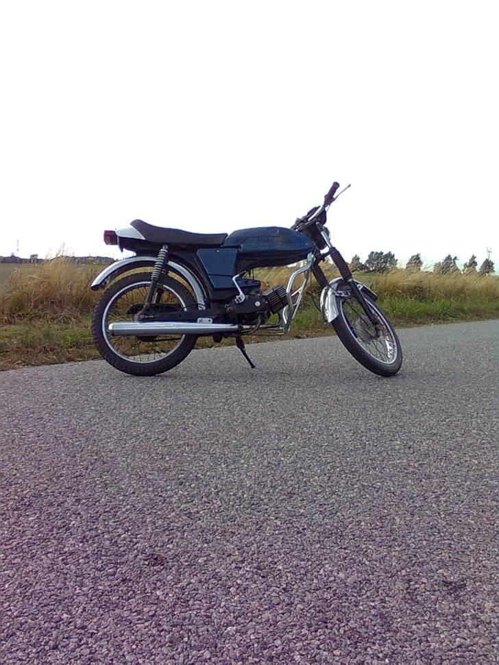 Puch Monza -  tar den 26 / aug-09 kl 17:40   sådan er den nu XD billede 20