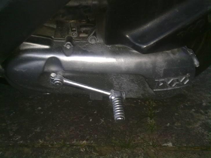 PGO comet byttede til dirtbik - da jeg fik den. er ved at male den nu billede 6