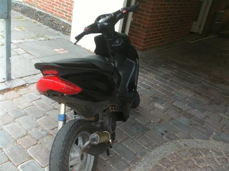 Yamaha jog r solgt billede 3
