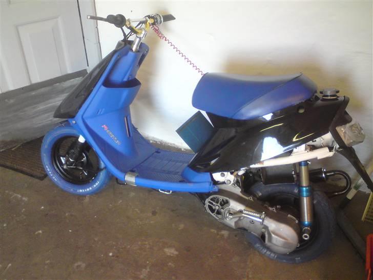 Yamaha Jog R-setup solgt savnet! - når han sover :)  billede 10