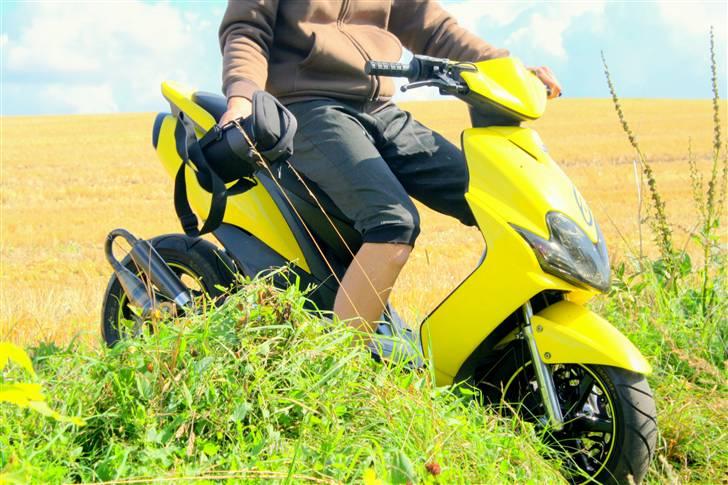 Yamaha jog r LC (rapsen)SOLGT billede 13