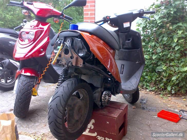 Yamaha jog fs solget billede 2